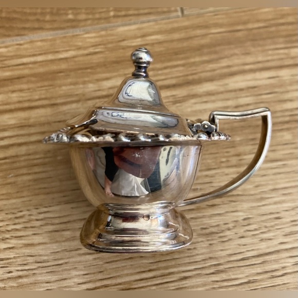 Mini Silver Mustard Pot  BIRKS "Regency Plate" Gorgeous Hinge Lidded - Picture 2 of 7